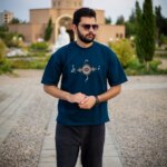 تیشرت طرح نه دم باقی نه غم باقی